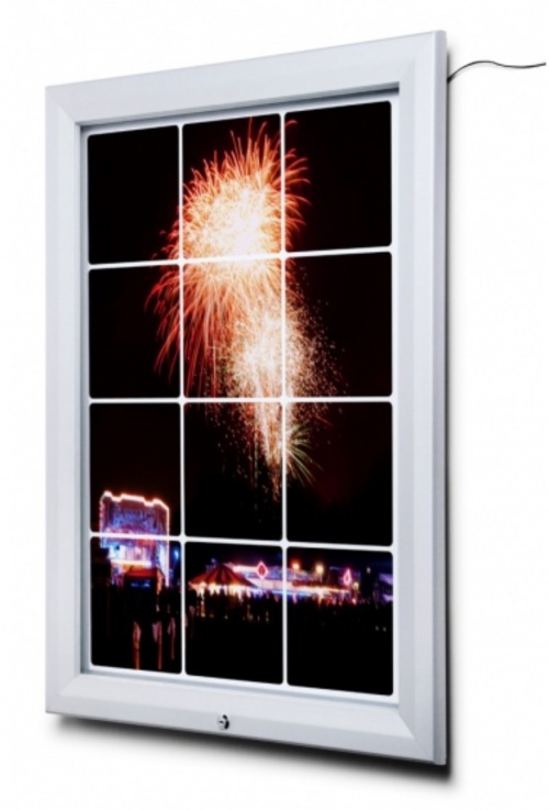 Lockable LED Outdoor Light Box